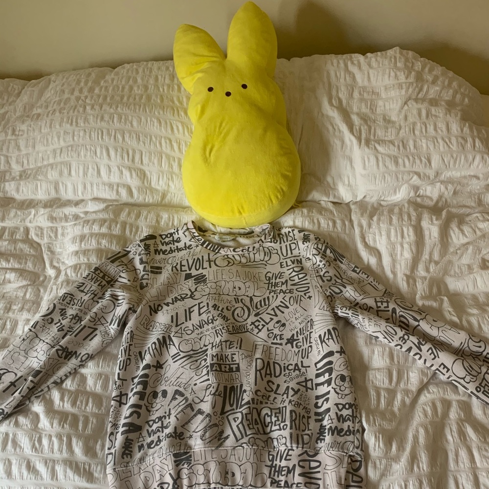 ELVNPARIS Writing Pullover (WHITE) (OFFERS OPEN)